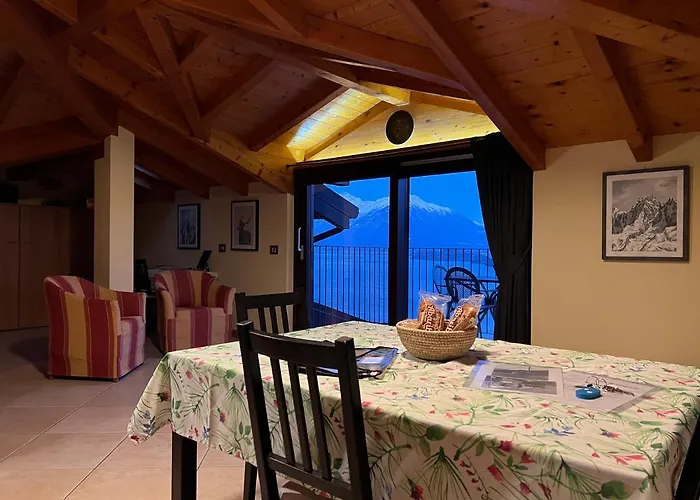 Roberta Apartamento Musso